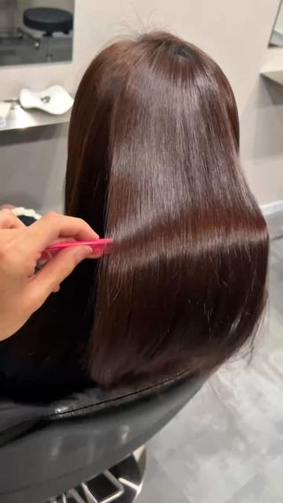 【美髪矯正】は１回行えば半年〜1年、朝の準備が1分で終わる髪になります！ 