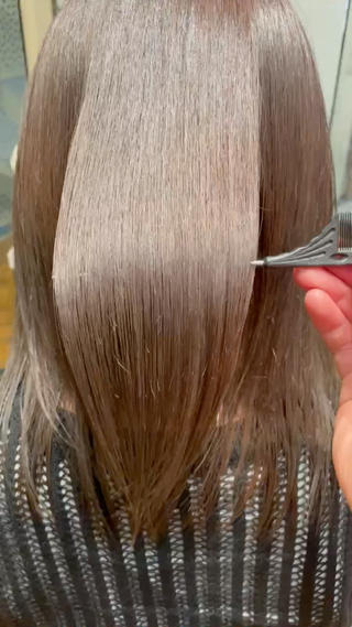 ミディアム カラー 頭から整える美容師 松田のヘアスタイル