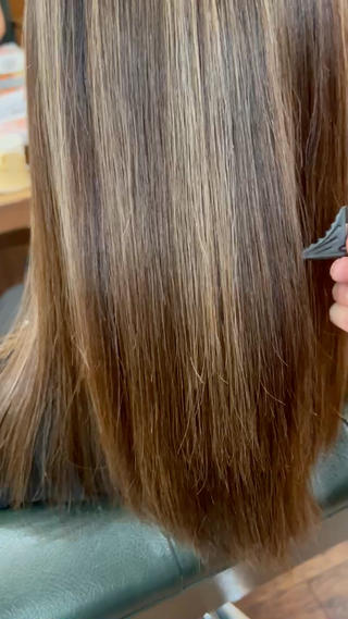 酸熱トリートメントブリーチしててもできる場合がありますのでご相談ください＾＾ 