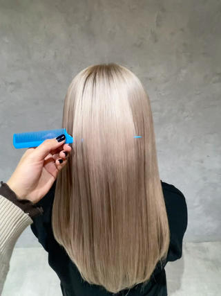 ウルトワトリートメント


細い毛の方、軟毛さんにおすすめのトリートメントメニューです！

トリートメントもちが他のシステムトリートメントよりも良く、ツヤツヤさらさらに仕上がります！

水素トリートメント気になってる方ぜひお試しください◎ 