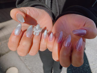 ネイル 高島 夏海のネイルデザイン