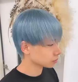 リタッチワンカラー募集しております！
特別価格2500円で承っております！
日程などは1度メッセージかインスタのDMをいただけると幸いです！
Instagrameryo_arrange 