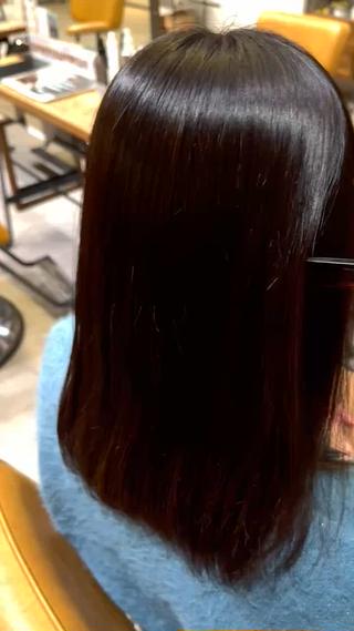 セミロング やはらりの/ 酸性ストレートのヘアスタイル