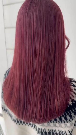 大人かわいい　くびれ　ショート　ブリーチ 