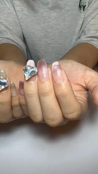セミロング shandy nailのネイルデザイン