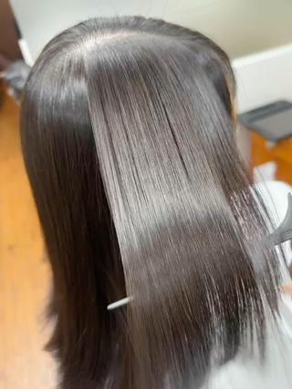 ミディアム 縮毛矯正&髪質改善 小林のヘアスタイル