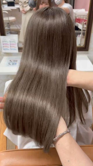 ロング カラー FIGARO レイヤ ーカット/縮毛矯正のヘアスタイル