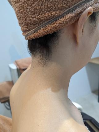 レディースシェービングと、小顔ほぐしです。
痛気持ちいい、終わった後に、スッキリ、目の奥や、頭が、軽くなります 