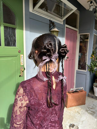 ツインカチモリアレンジ

"2つカチモリを作りたい"で、
お任せでやらせて頂きました

とってもかわいいアレンジになりました♡




 