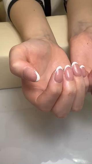 【バーチャルフレンチ𓂃⟡.·】
練習モデル募集中♡
※ショート爪の方はお断りさせていただいております。 