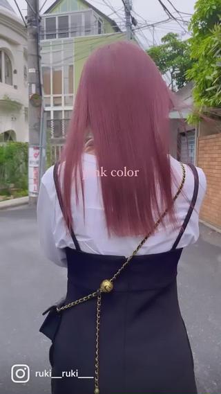 
＿＿＿＿＿＿＿＿＿＿＿＿＿＿＿＿＿＿＿＿

 " カミとフクとオハナ、 "
◎hairから始まるお洒落感。
◎fashion性のあるhair design
＿＿＿＿＿＿＿＿＿＿＿＿＿＿＿＿＿＿＿＿
 guestのstyle、fashionに合わせた
color、 cutを提案させていただきます  カラーの種類はご用意が多種あります

＿＿＿＿＿＿＿＿＿＿＿＿＿＿＿＿＿ 
#カットモデル　様を募集しております
am9:00/pm20:00限定
料金　free

＿＿＿＿＿＿＿＿＿＿＿＿＿＿＿＿＿＿＿＿＿＿＿＿ #暖色カラー にしたい方必見メニュー

①ブリーチなしカラー     　¥5980
→ほんのり色味が感じます(レッドブラウン・ラベンダーブラウン系

②ブリーチなしwカラー　¥10980
→カラー剤で1度明るくしてから色味をいれるので
　透け感、艶感を感じやすいです(カシスレッド・ピンクブラウン・ベージュ・ローズピンク系

③ブリーチありカラー　　¥12980
→ケアブリーチを使うのでダメージを気にすることなく
　明るい色味、高発色カラーができます(ピンクベージュ・ラベンダーベージュ・オレンジ系

④ハイブリーチカラー      ¥17980
→ブリーチのパワーを調節しつつ時間をしっかり置けるので
1回のブリーチで約2.5回分の抜け具合とブリーチのムラもできるだけ無くす事ができます(ペールトーン・コーラルピンク・淡いカラー系 

＿＿＿＿＿＿＿＿＿＿＿＿＿＿＿＿＿＿

15分以上の遅刻は施術できない場合がございますので必ずお電話ください コロナ対策について ご来店時にお客様へのマスクをつけたままの施術を徹底して行っております。 何卒ご理解の程お願い致します。
＿＿＿＿＿＿＿＿＿＿＿＿＿＿＿＿

___menu___

【cut】

前髪カット¥2000
枝毛ダメージケアカット¥2000
お顔周りカット　¥2000
⁡
【color】
ワンカラー　ご新規様5480 リピーター様5980
ダブルカラー　　10980
ブリーチなしWカラー　10980
黒染め落とし&ダブルカラー 10980
カラーバター　＋¥2200〜

⁡
【straight】
ナチュラルストレートパーマ
縮毛矯正
⁡＿＿＿＿＿＿＿＿＿＿＿＿＿＿
10:00〜20:00
（最終受付18:00）

⁡
【original item】
gallicaシャンプー ¥1780
gallicaトリートメント ¥1780
ムラサキシャンプー ¥1620 
ピンクシャンプー ¥1620 
＿＿＿＿＿＿＿＿＿＿＿＿＿＿
いつでもご予約受け付けております

ご質問がありましたら
ぜひごdmください︎
＿＿＿＿＿＿＿＿＿＿＿＿＿＿＿＿＿＿＿＿＿

アクセス
〒150-0001 
東京都渋谷区神宮前１丁目９−３０ FLEG原宿3F

☆原宿駅3分★
☆明治神宮前駅5分 ★
５番出口を出たら右、横断歩道に向かい手前左。ラフォーレを越えてABCマート手前左。まっすぐ進み、右の細い道をさらにまっすぐ進みます。途中左手に噴水があります。階段を上がって右にFLEG原宿ビルがあります

＿＿＿＿＿＿＿＿＿＿＿＿＿＿＿
#ボブ#オレンジカラー#暖色カラー#オレンジブラウン#オレンジベージュ#ピンクカラー#ピンクオレンジ#ピンクブラウン#ラベンダーカラー#色落ちカラー#カシスピンク #カシスカラー#ブリーチ無しカラー #枝毛カット #カットモデル募集 

. 