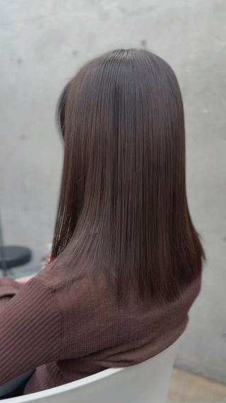 日々の扱いが楽になる［縮毛矯正］はぜひお任せください

\こんな方にオススメ/

︎うねり・広がりが気になる方 
︎朝のセットを楽にしたい方 
︎自然で柔らかいストレートにしたい方 