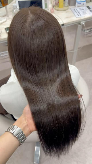 ロング カラー 美髪矯正/髪質改善/ 艶髪🤍伊藤梨紗のヘアスタイル