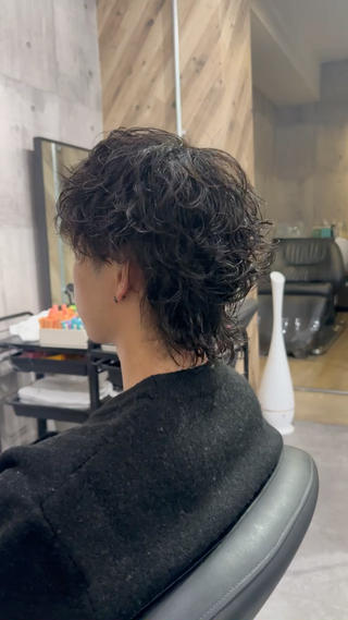 シャドウパーマ

無造作質感が好きならこれ！！ 