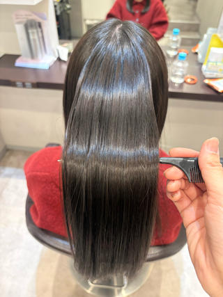 うる艶縮毛矯正 