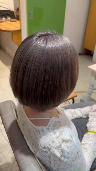 ブリーチ1​〜​2回
グレージュカラー 