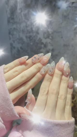 #ガラスフレンチ#春ネイル#ミラーネイル#大人上品ネイル#ハンドネイル#チークネイル#ワンホンネイル 