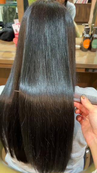 ロング 礒谷 夏帆のヘアスタイル