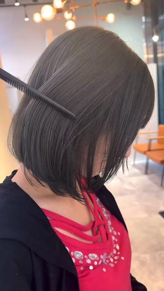 ミディアム カラー 赤み無し柔らかカラー 【梅田】madokaのヘアスタイル