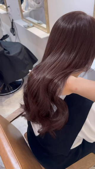 ロング カラー 赤み無し柔らかカラー 【梅田】madokaのヘアスタイル