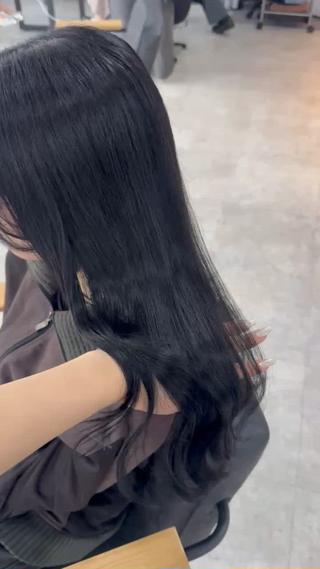 ロング カラー 赤み無し柔らかカラー 【梅田】madokaのヘアスタイル