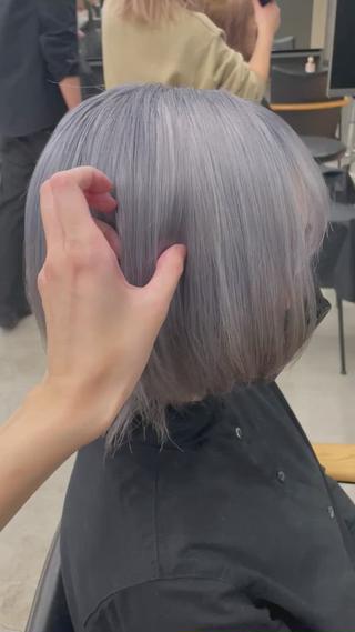 シルバーカラー
ブリーチは二回以上

黒染め、暗髪、縮毛履歴のある方はブリーチ回数が変わる場合があります。ご相談ください。

ダブルカラー
ブリーチカラー
ケアブリーチ
アニメカラー 