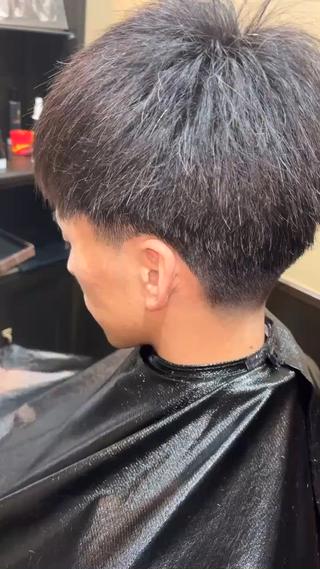 メンズ 與那嶺 瑞利のヘアスタイル