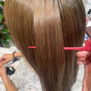 2stepトリートメント
髪の外側(キューティクル)の傷ついてしまった部分を補修し、手触り良いツヤ髪へ!