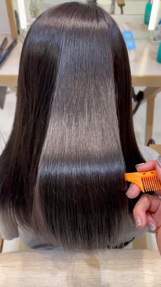 黒髪でも透明感や艶が欲しい方におすすめです 