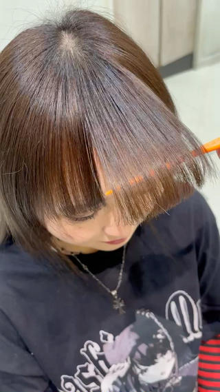 梅雨前にうねりやパサつく前髪綺麗にしませんか？ 