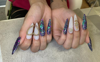 オプションでプラス2本アートです︎
長さも1枚MAXなのでプラス1,000円です 