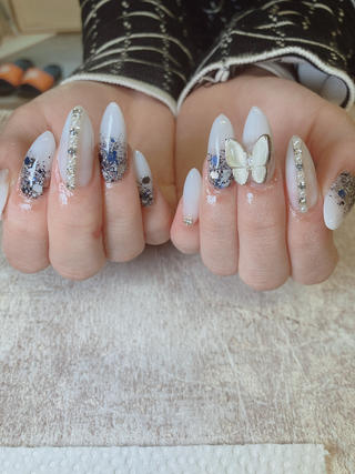 パーツをご自身でお持ち込みでプラスしてます 