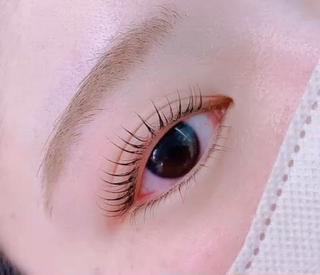 ︎上下︎

design…ラッシュリフトカール

まつ毛パーマ初めてのお客様
初めてだとまつ毛が固くしっかりしている状態の為、
毎月かけ続けている方に比べるとやや上がりにくい傾向にありますが、
薬剤しっかり塗布して見極めした上で
しっかり上げることが出来ました 