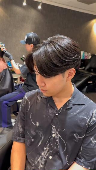 パーマ メンズ シャドウパーマ 高森蓮のヘアスタイル