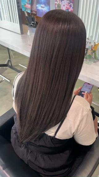 カラー オタク🍒 モロホシユウキのヘアスタイル