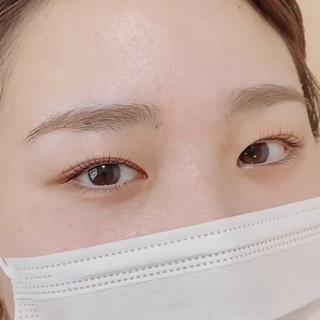 くるんっと上がったまつげが
そのままキープされるのが嬉しい ꙳⋆
ビューラー要らずのメイク時短まつげ♪

旅行へ行く時のメイクポーチが軽くなる♪
途中で下がってくる不快感なし♪
カラーマスカラで夏を楽しむ 