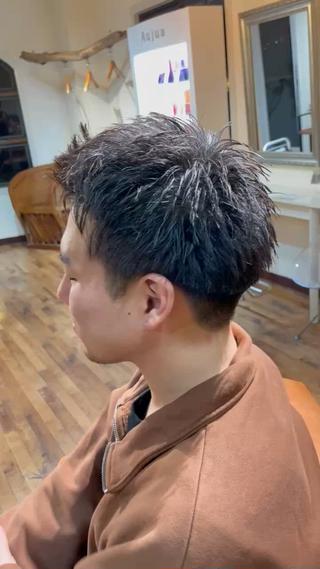 ショート メンズ 西岡 勇人のヘアスタイル