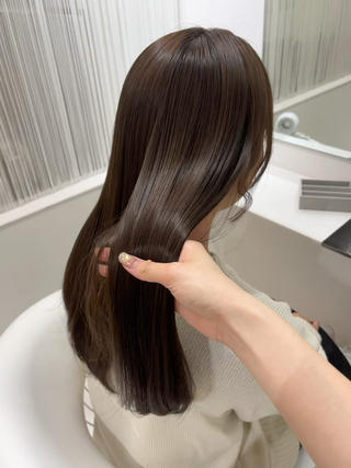 chocola graige
SUBLIMIC髪質改善トリートメントでさら艶ヘアに