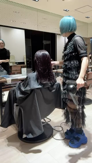 ロング カラー SHION/銀座 まとまるカット🩵のヘアスタイル