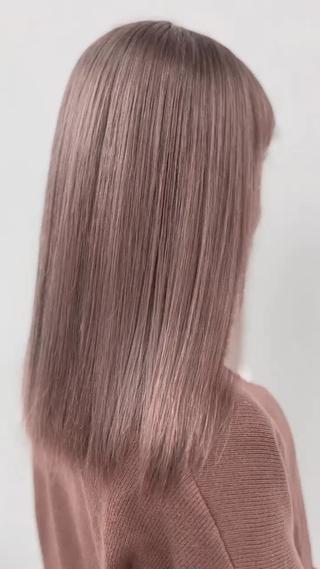 カラー 牛澤 優斗のヘアスタイル