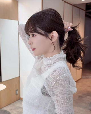 ロング 早藤 芙麗有のヘアスタイル