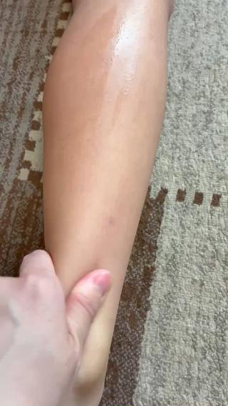 オイルマッサージには、血行促進やリラックス効果が期待できるのと、日常の生活で溜まっていく老廃物を流すのに効果的です。悪いものを定期的に外に出すことは自分の身体のメンテナンスになります 