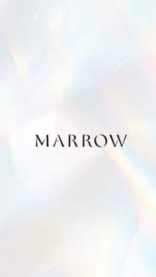 サロンにて入手可能です。 