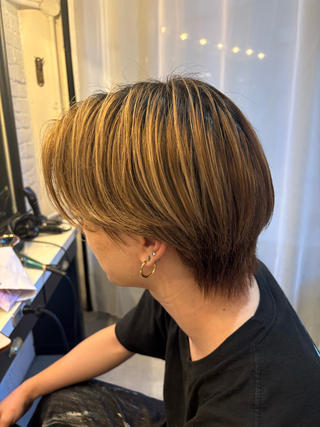 内部補修と外部補修を同時に行うトリートメントです！
手触りがよく効果が長持ちします 