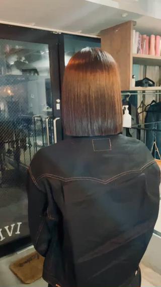 ミディアム パーマ アブアイ所属・艶髪・酸性ストレート フリツのヘアスタイル