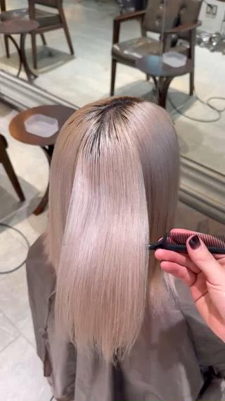 ミディアム カラー ✨ハイトーン YUTO✨のヘアスタイル