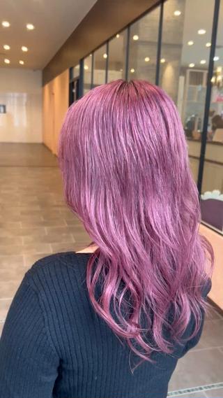 閲覧ありがとうございます！！
こちらはレイヤーカットになります
現在モデル募集しておりますので、ご来店お待ちしております(*^^*) 