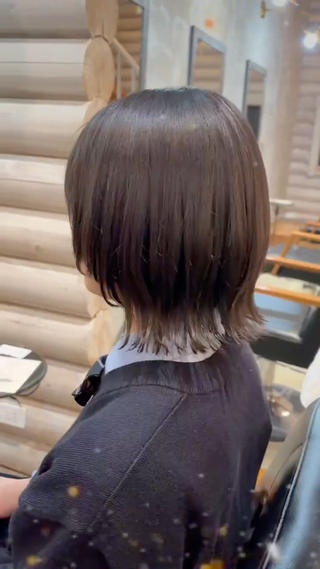 ショート 🐾及部 艶髪/艶 カラーショート/ボブのヘアスタイル