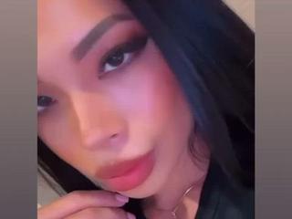 バサバサしたい方つけまつげみたいにしたい方海外の流行りがしたい方におすすめ
メガボリュームLEDでより持ちよく 