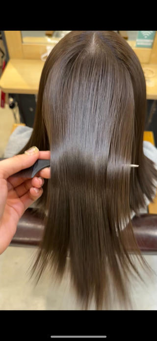 りんご幹細胞トリートメントで定期的にケアをすればこのような柔らかさとツヤ感が増します